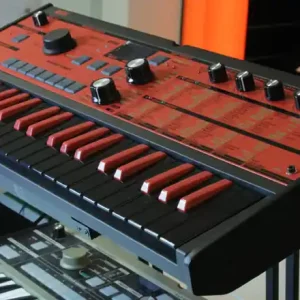 Korg microKorg BKRD Synthesizer Vocoder Top-Angebot