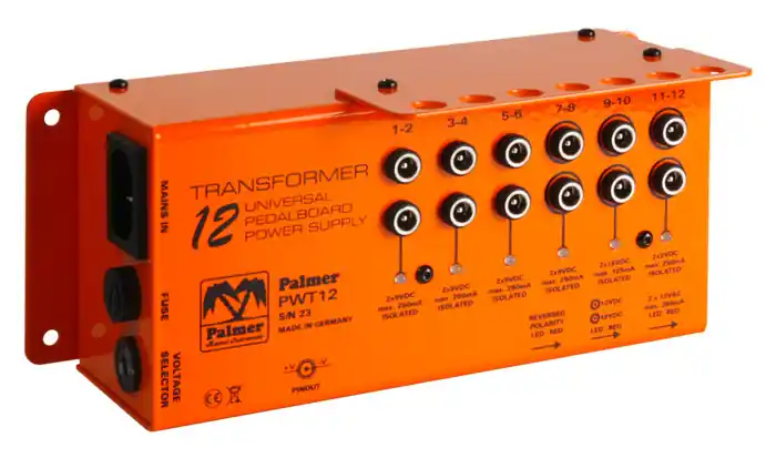 Palmer PWT12 Pedalboard Netzteil 12 Ausgänge Finale Aktion