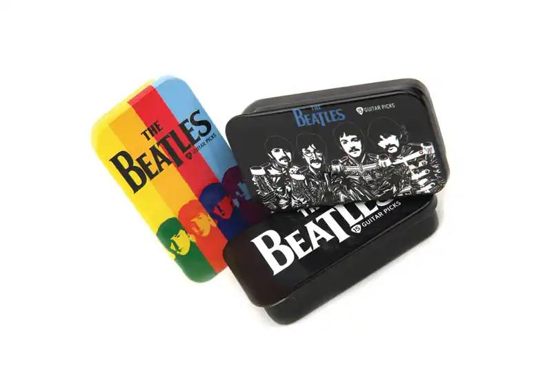 Markenprodukt PlanetWaves 1CAB4-15BT3 Beatles Peppers Pick Box inkl. 15 Plecs