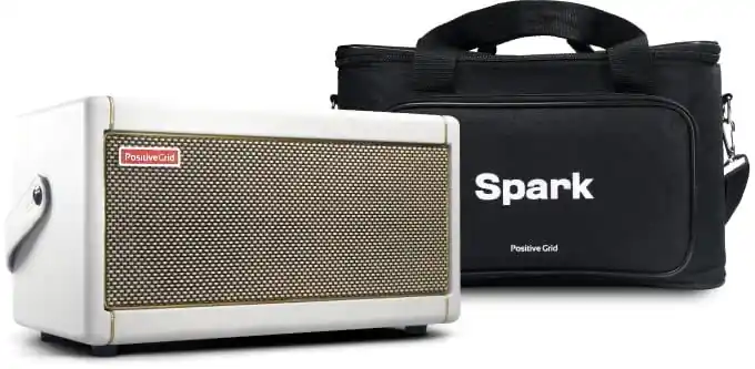 Positive Grid Spark 40 PW Bag Bundle Knallerangebot
