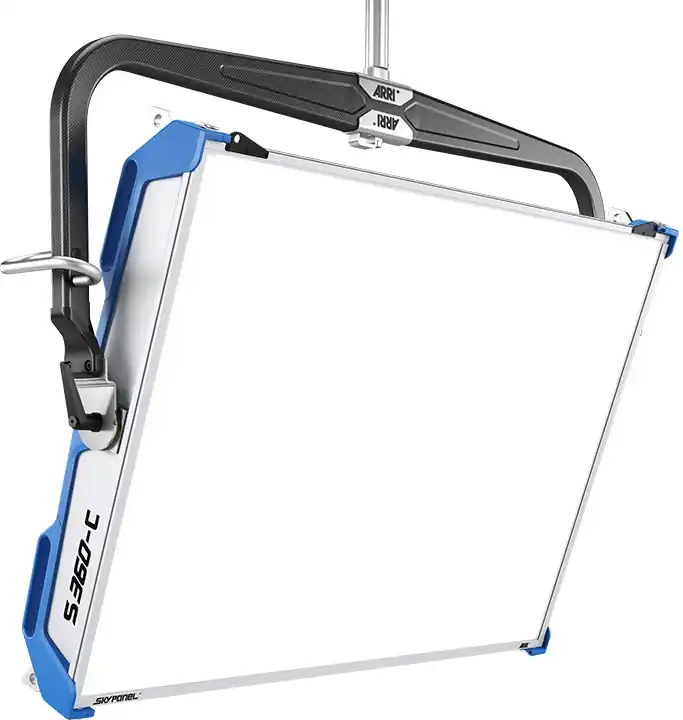 Mega-Angebot ARRI SkyPanel S360-C LED RGB-W blau-silber, Intensifier, ohne Stecker