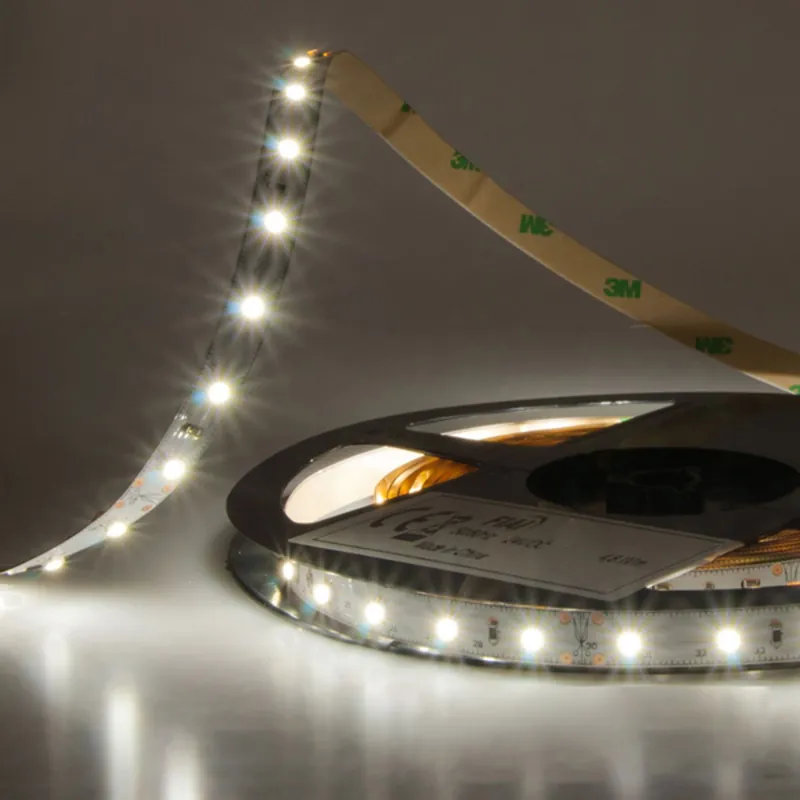 ISOLED LED SIL840-Flexband, 24V, 4,8W, IP20, neutralweiß Schneller Versand