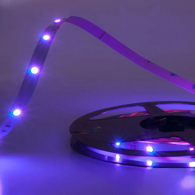 Jetzt Kaufen ISOLED LED SIL-RGB-Flexband, 24V, 7,2W, IP20