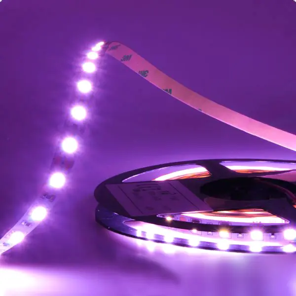 Markenprodukt ISOLED LED SIL-RGB-Flexband, 24V, 14,4W, IP20