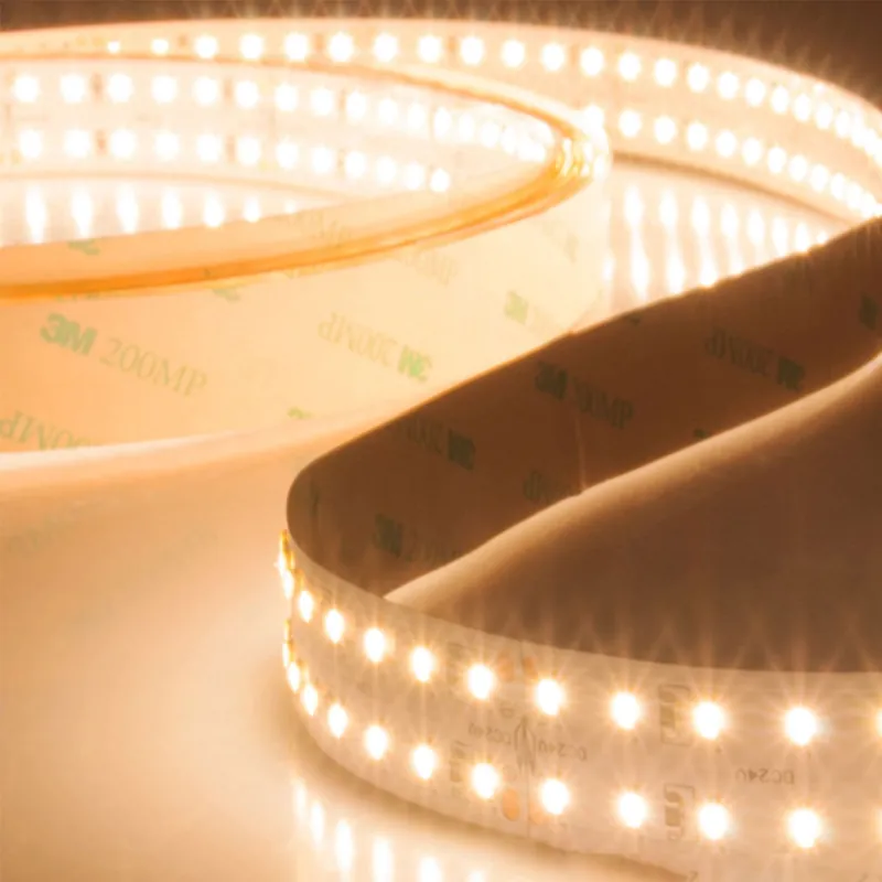 ISOLED LED CRI930-Flexband, 24V, 30W, zweireihig, IP20, warmweiß Neu