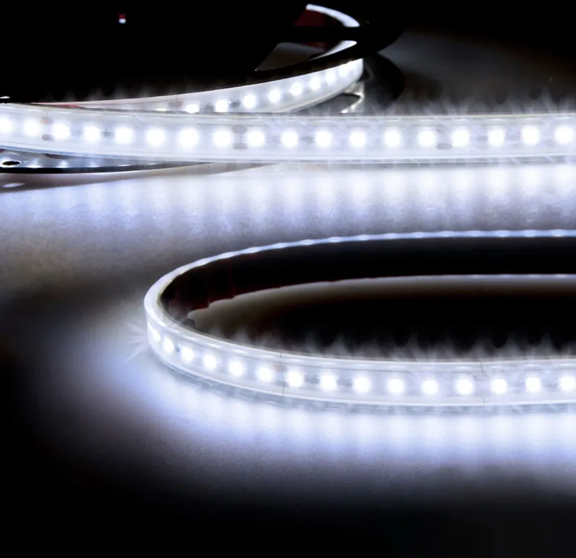 Aktuell ISOLED LED AQUA865 CC-Flexband, 24V, 12W, IP68, kaltweiß, 15m Rolle