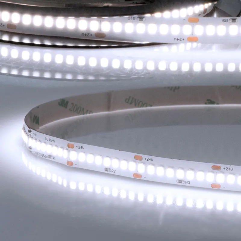 Markenware ISOLED LED HEQ960 Flexband High Bright, 24V, 22W, IP20, kaltweiß, 240 LED/m