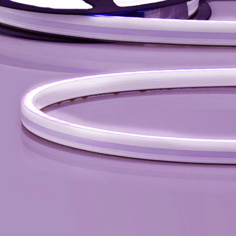 ISOLED LED NEON RGB Flexband B08H12, 24V DC, 14,4W, IP67, 5m Rolle, 140 LED/m, inkl. Montageclips Neuheit