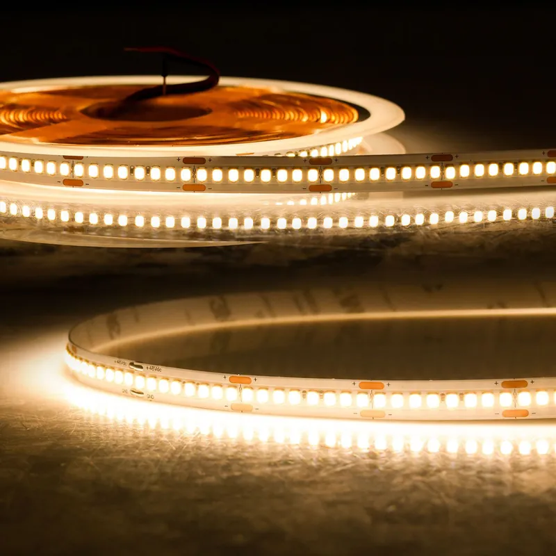 Günstig ISOLED LED HEQ927 Flexband High Bright, 48V DC, 22W, IP20, 2700K, 140lm/W, 5m Rolle, 240 LED/m