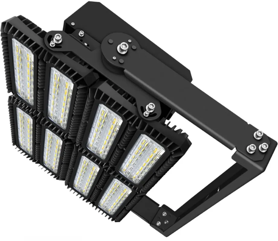 Garantierte Lieferung ISOLED LED Flutlicht 900W, 130x25° asymmetrisch, variabel, DALI dimmbar, warmweiß, IP66