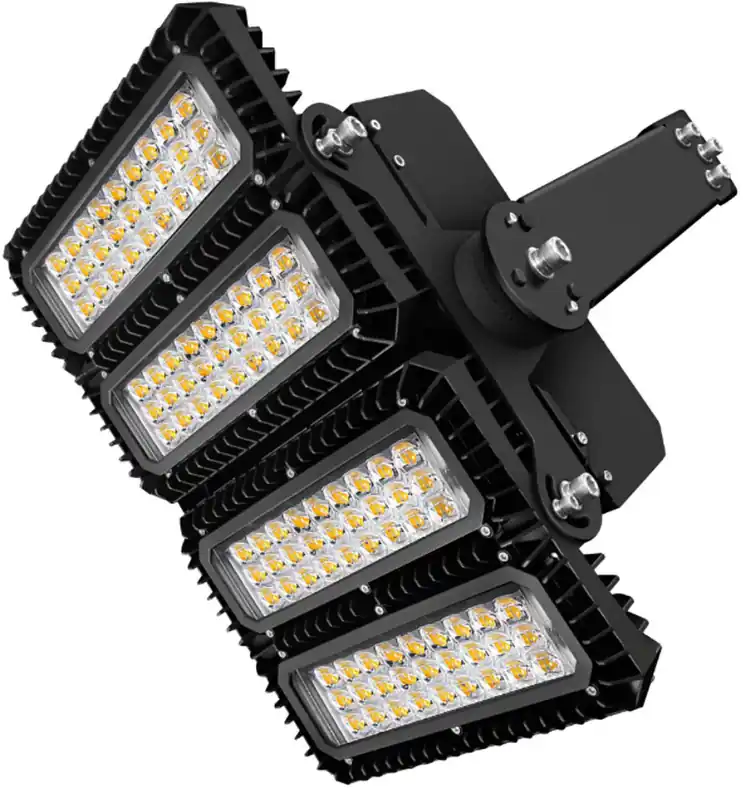 Sonderaktion ISOLED LED Flutlicht 450W, 130x40° asymmetrisch, variabel, DALI dimmbar, neutralweiß, IP66