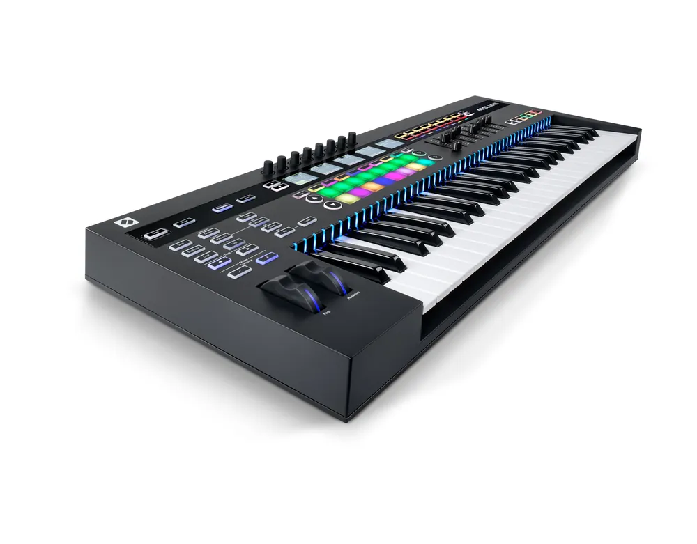 Novation 49SL MKIII Expressversand