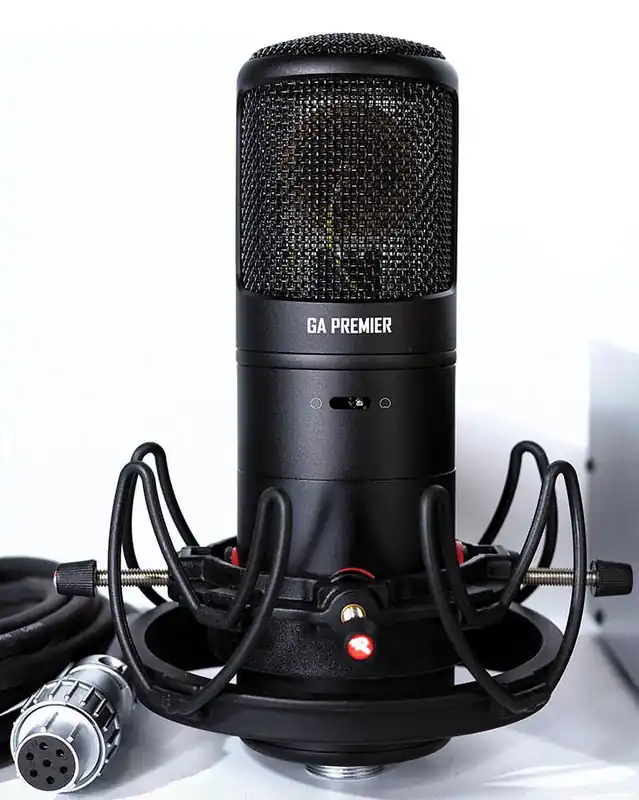 Geprüft Golden Age Audio Premier GA-8000