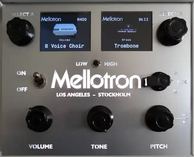 Mellotron Digitales Mellotron M4000D Finale Aktion