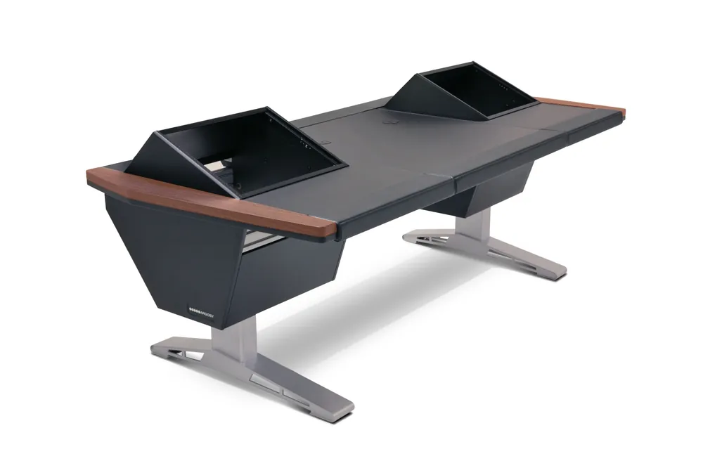 Highlight Argosy Eclipse Universal Configured With 31" Desk and 2 Rack Modules