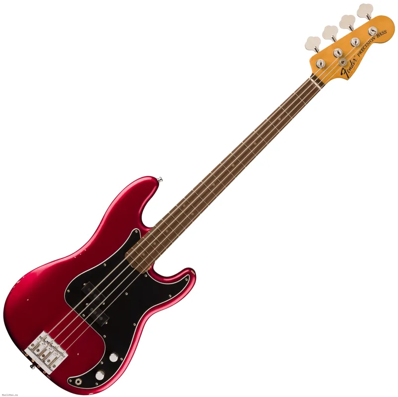 Günstig FENDER NATE MENDEL P Bass RW CAR Bassgitarre