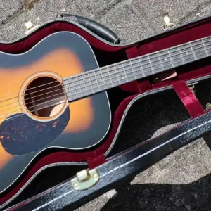 000-CS Custom Adirondack Maha Echt
