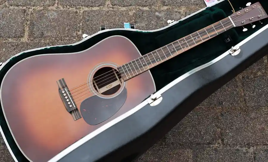 HD28 Dreadnought Ambertone Top-Angebot