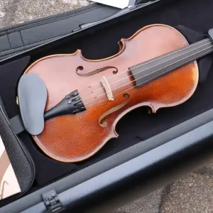 Prag antik Symphony Kinnhal Markenprodukt