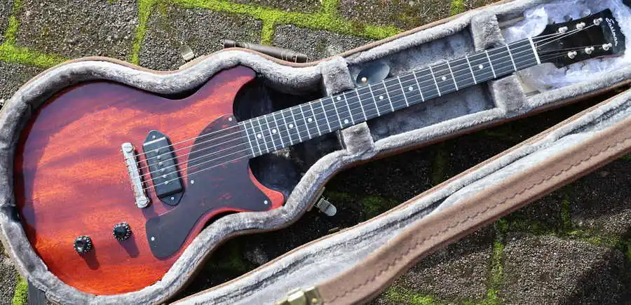 SB55DC/V double Cutaway P90 Must-Have