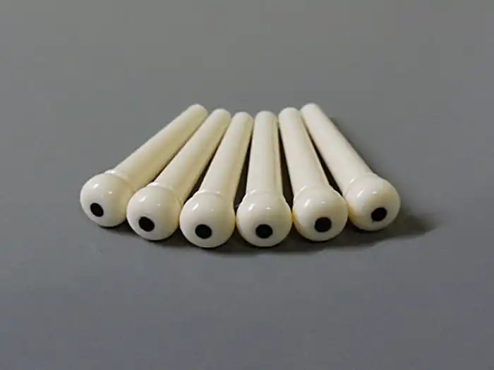 HW106 Bridge Pins Kunststoff Kostenfreie Lieferung