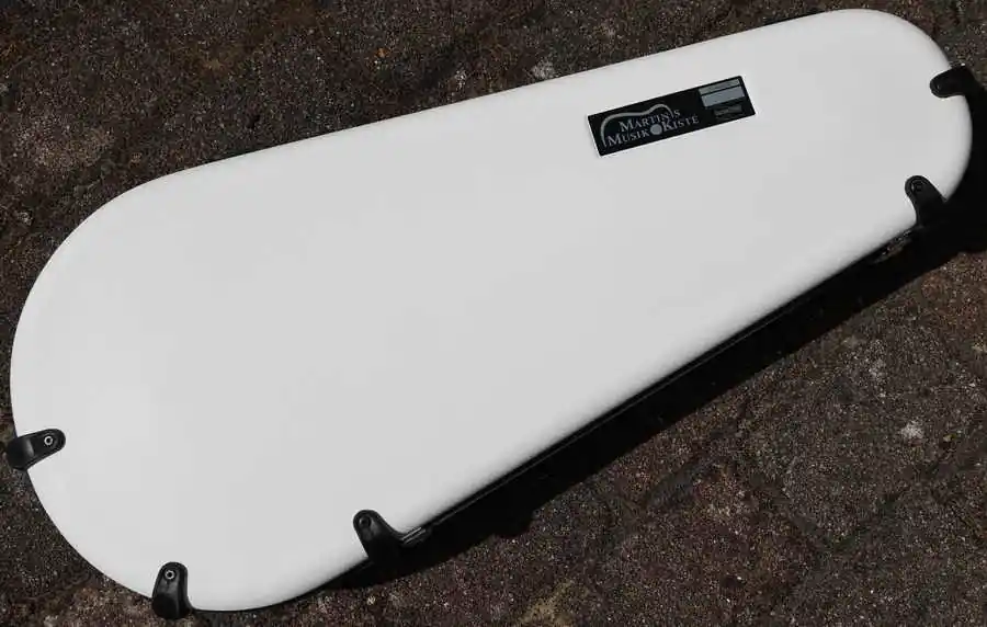 F-Style Mando Case weiß blau Neue Ware