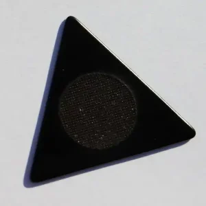 The Grunge Ebonite Triangle Rabatt
