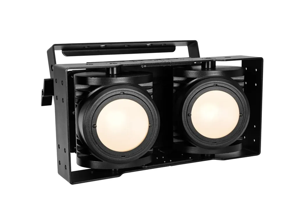 EUROLITE IP Audience Blinder 2x100W LED COB WW Preiswert