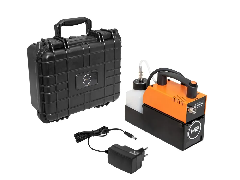 Geprüft HAZEBASE piccola Akku-Nebelmaschine 12V/200W DMX